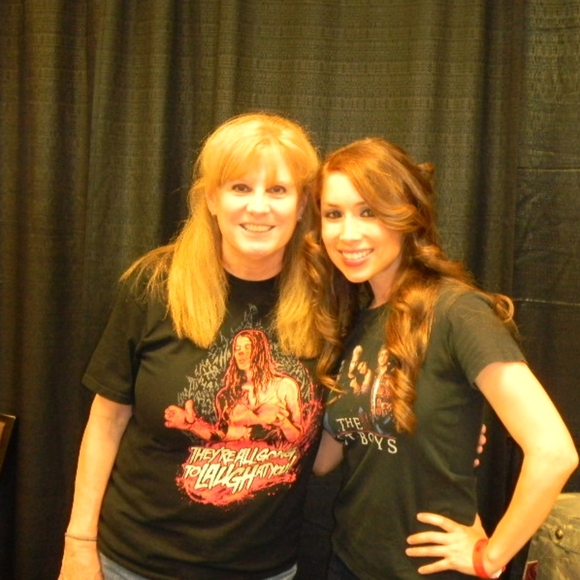 Frightrags SM Carrie White "They're All Gonna Laugh At You" RARE Tee - Picture 8 of 10